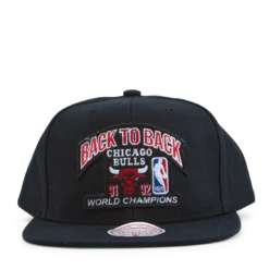 Mitchell & Ness Bulls 1991-92 Back To Back Champs HWC 9 Mitchell & Ness Bulls 1991-92 Back To Back Champs HWC -SoleStory Butik 60562 00 004