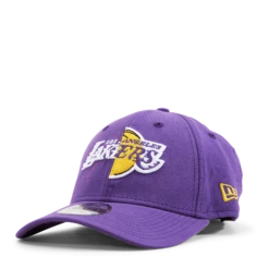 NEW ERA Bucks TEAM COLOUR BLOCK TRUCKER