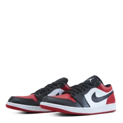 AIR JORDAN 1 LOW - BRED TOE 12 AIR JORDAN 1 LOW - BRED TOE -SoleStory Butik 60631 80 003