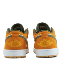 Air Jordan 1 Low -SoleStory Butik 60634 09 004 a7e2102d c6cc 471b b70b 22afad74b39c