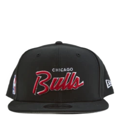 NEW ERA Bulls Script Up 9fifty 11 NEW ERA Bulls Script Up 9fifty -SoleStory Butik 60649 01 005 ee92ce58 f09e 4eae 8f47 53fcded40d8a