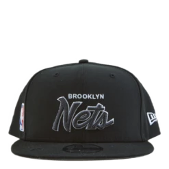 NEW ERA NETS Wn21 Nba Script Up 9FIFTY -SoleStory Butik 60649 02 005 b46647ce b51f 485f 983f 2173a2658edf