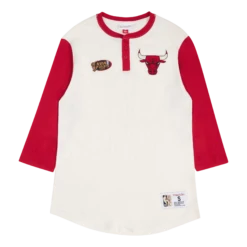 Mitchell & Ness Bulls Icon Henley Cream