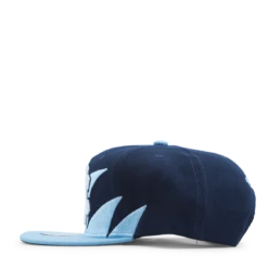 Mitchell & Ness UNC Sharktooth Snapback -SoleStory Butik 60662 39 002