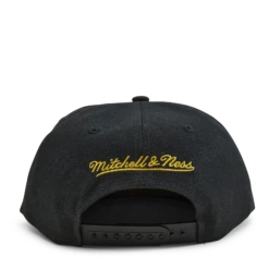 Mitchell & Ness Lakers Core Basics Snapback Hw -SoleStory Butik 60664 65 003