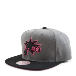 Mitchell & Ness 76ers Neon Lights Snapback
