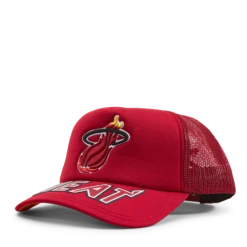 Mitchell & Ness Heat Puff The Magic Trucker HWC