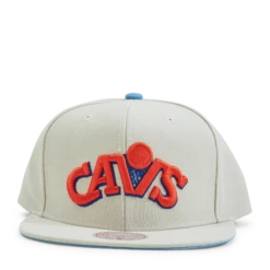 Mitchell & Ness Cavaliers Off Snapback HWC -SoleStory Butik 60750 49 004