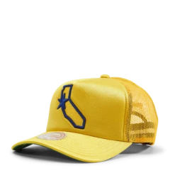 Mitchell & Ness Warriors Logo Remix Trucker Snapback