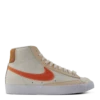 Nike Blazer Mid '77 Emb -SoleStory Butik 60769 02 000