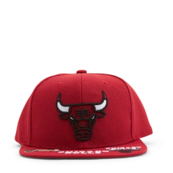 Mitchell & Ness Bulls Front Face Snapback -SoleStory Butik 60791 08 004