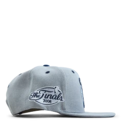 Mitchell & Ness Celtics The District Snapback -SoleStory Butik 60791 81 004