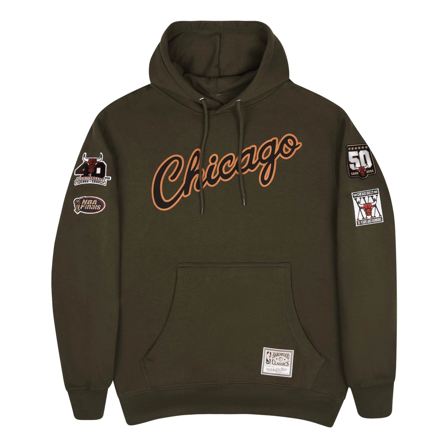Mitchell & Ness Bulls Script Flight Hoodie 3 Mitchell & Ness Bulls Script Flight Hoodie
