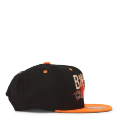 Mitchell & Ness Bulls Shatte Snapback HWC -SoleStory Butik 60893 92 004
