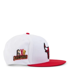 NEW ERA BULLS WHITE CROWN PATCHES 9FIFTY -SoleStory Butik 60969 21 004