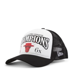 NEW ERA BULLS LEAGUE CHAMPIONS TRUCKER