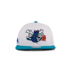 Mitchell & Ness Hornets Side Core 2.0 Snapback HWC -SoleStory Butik 60975 24 005