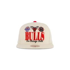 Mitchell & Ness Bulls Reframe Retro Snapback HWC -SoleStory Butik 60976 02 005