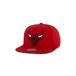 Mitchell & Ness Bulls Conference Patch Snapback