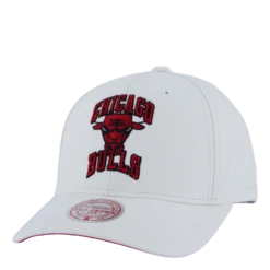 Mitchell & Ness Bulls All In Pro Snapback