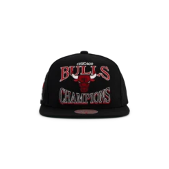 Mitchell & Ness Bulls Champions Era Snapback HWC -SoleStory Butik 60982 49 005
