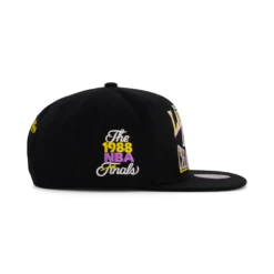 Mitchell & Ness Lakers Champions Era Snapback HWC -SoleStory Butik 60982 51 004