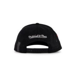 Mitchell & Ness Bulls Roygbiv Trucker -SoleStory Butik 60983 13 003