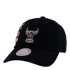 Mitchell & Ness Bulls Sidewalk Sketch Strapback HWC -SoleStory Butik 60983 26 001