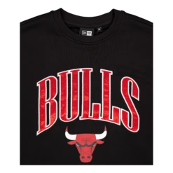 NEW ERA Nba Arch Grphc Os Crew Chicago Blkfdr -SoleStory Butik 61222 25 003